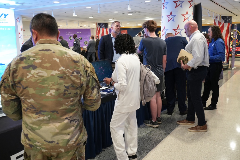Navy ManTech Displays New Technology at Pentagon