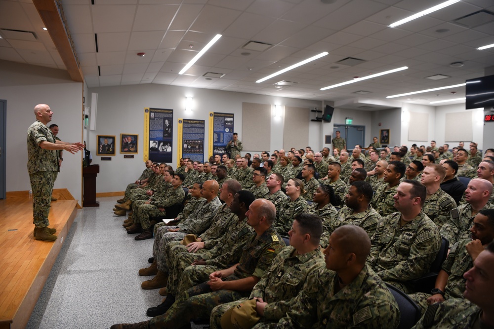 Admiral Kilby speaking to Senior Enlisted Academy Class 286