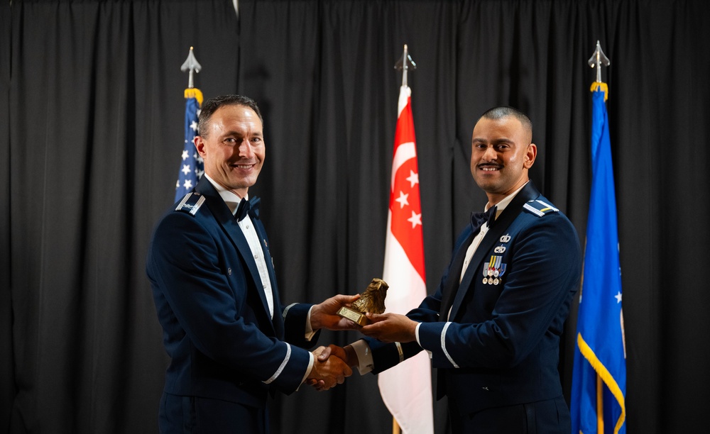 Graduating the future of flight:  Class 25-12