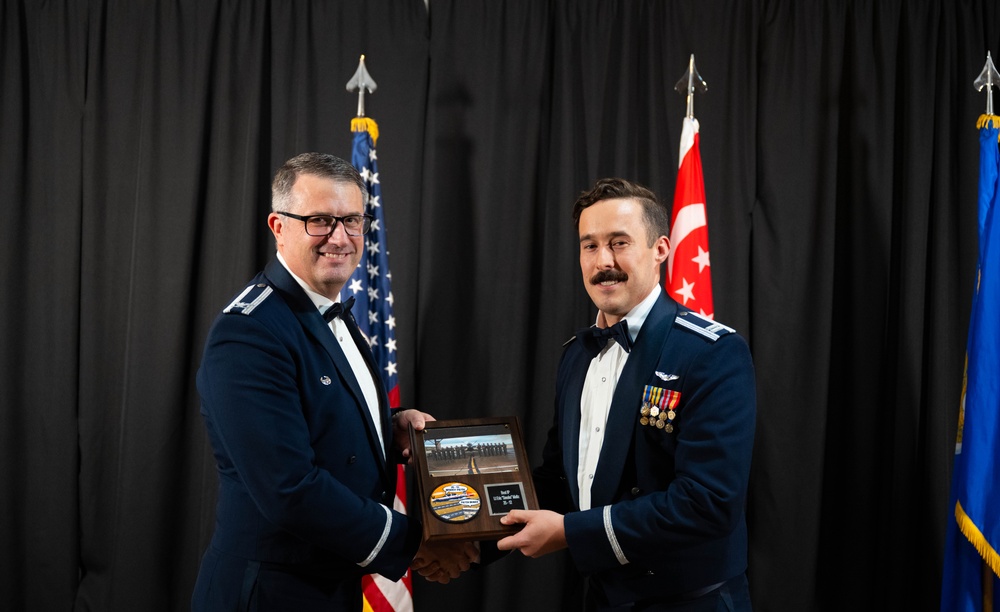 Graduating the future of flight:  Class 25-12