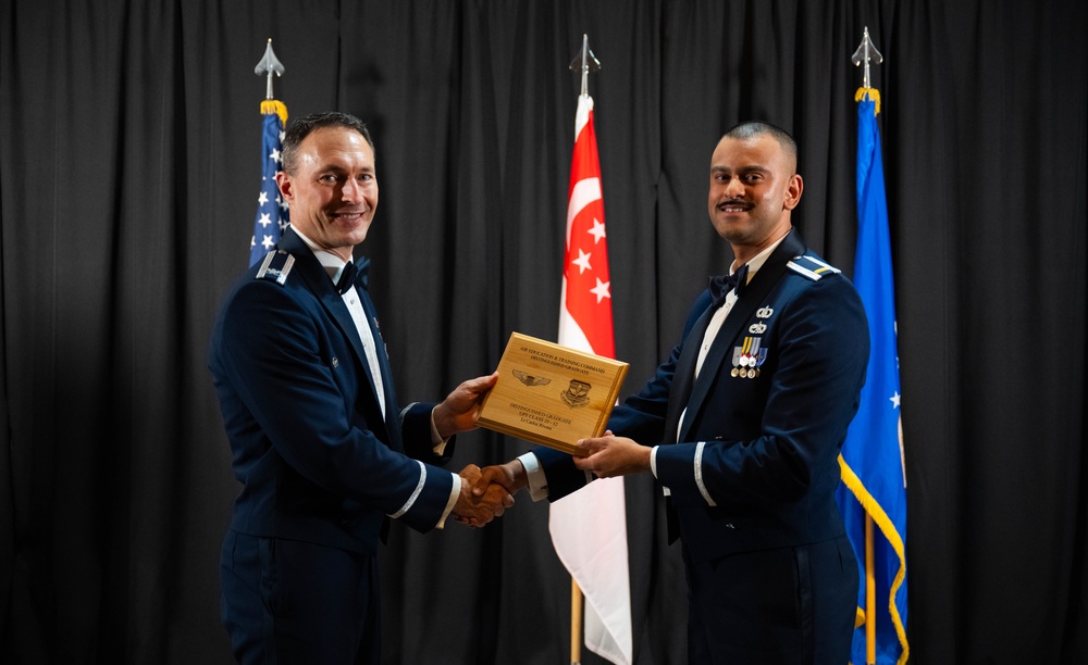 Graduating the future of flight:  Class 25-12