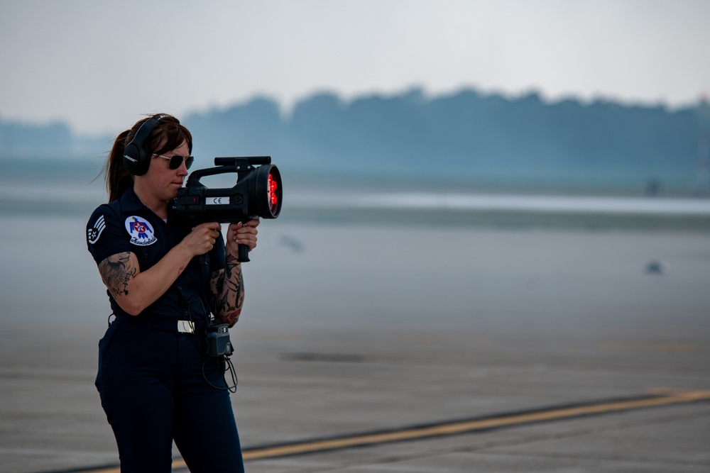 Thunderbirds conclude 2025 Fort Wayne Air Show