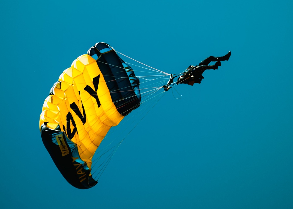 U.S. Navy Leap Frogs Jump Into Ft. D.A. Russell Days