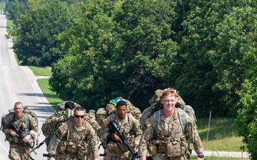 FLW Soldiers compete to be named MSCoE  Drill Sergeant of the Year