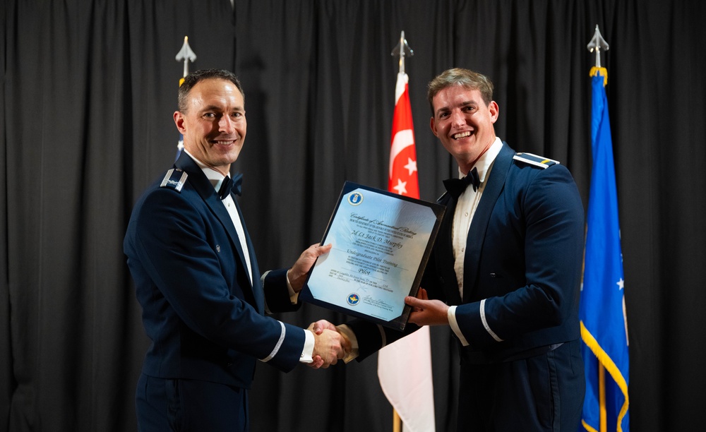 Graduating the future of flight:  Class 25-12