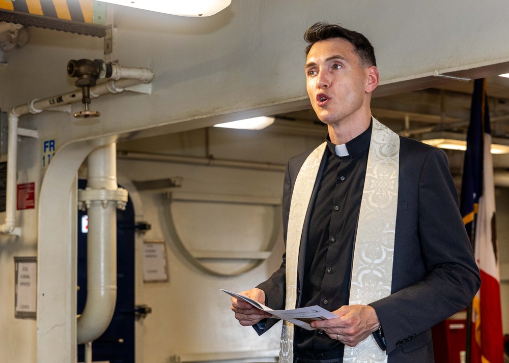 Daily Operations Aboard USS George H.W. Bush (CVN 77)