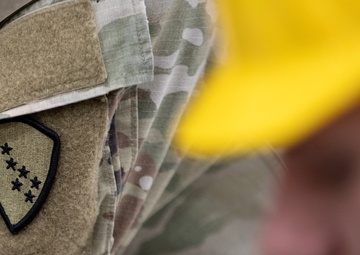 AKARNG Black Hawk maintainers conduct repairs on HH-60M