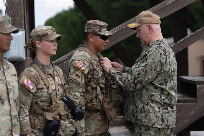 Joint Chiefs of Staff Vice Chair visits with Fort Knox leaders