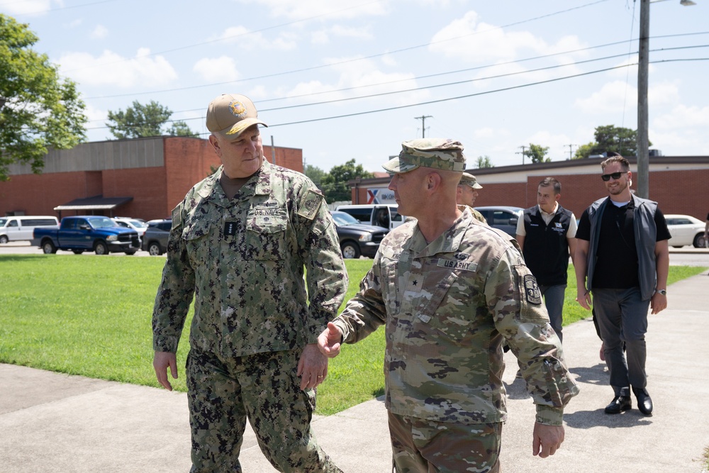 Joint Chiefs of Staff Vice Chair visits with Fort Knox leaders