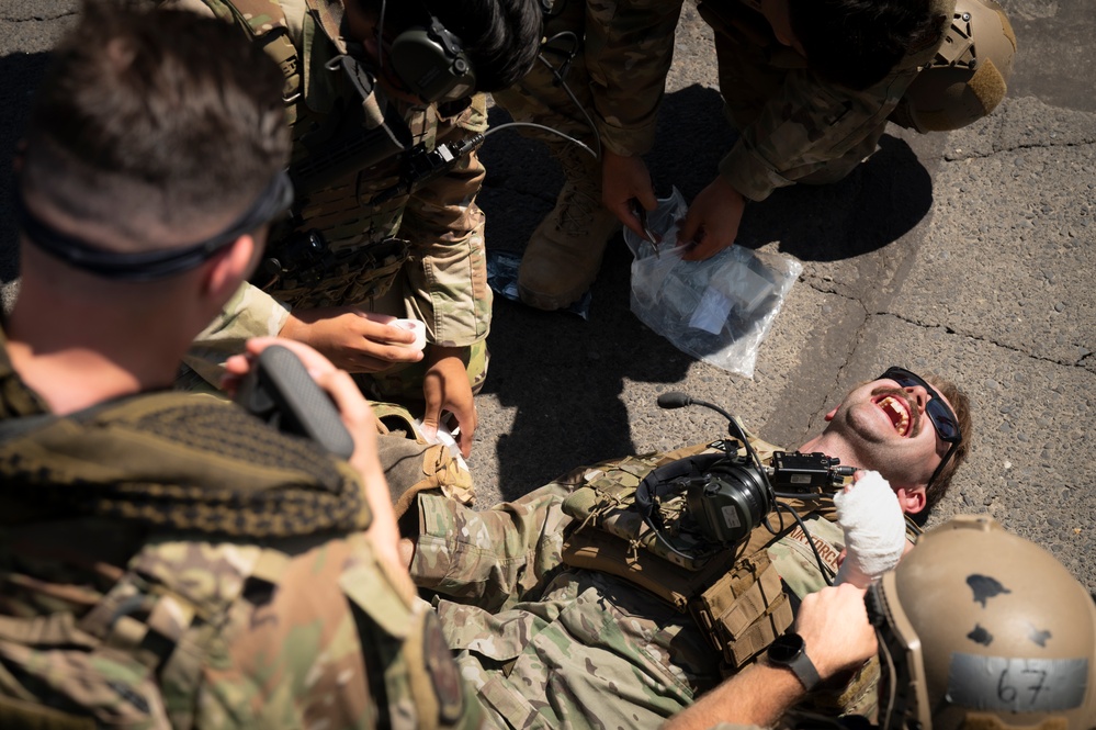 621st CRW shows off mobility expertise during DLE