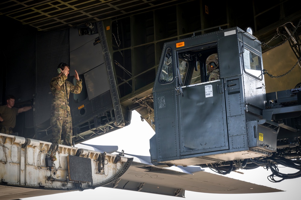 621st CRW shows off mobility expertise during DLE