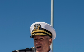 USS Spruance (DDG 111) Changes Command