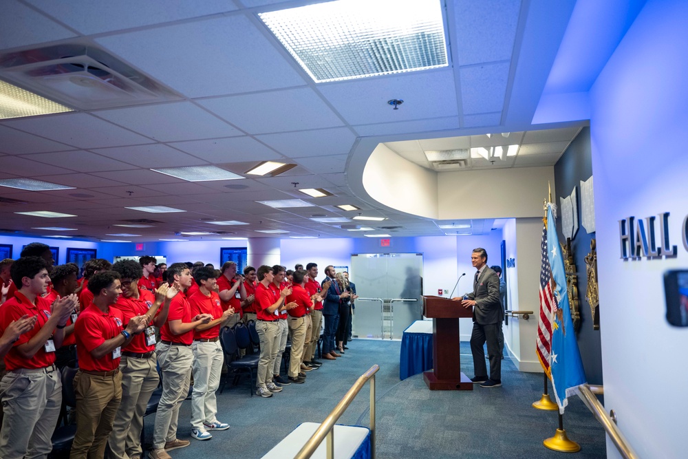 SD Hegseth Speaks to Boys Nation Students