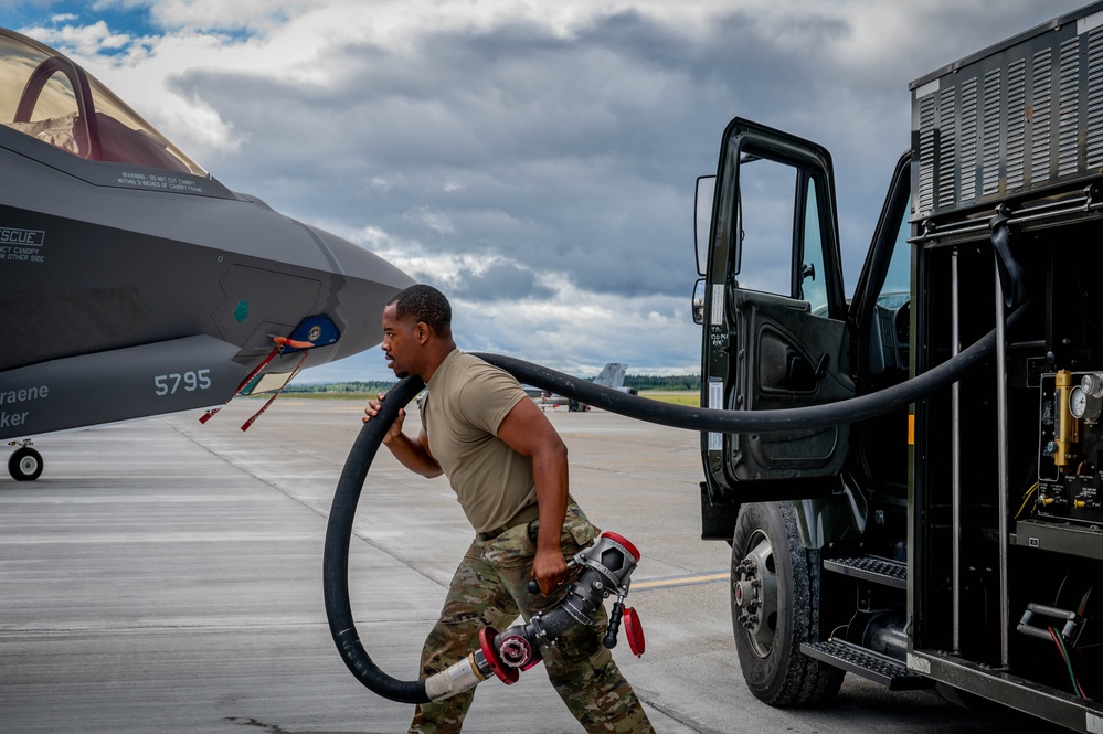 Red Flag-Alaska 25-3 flexes joint force readiness