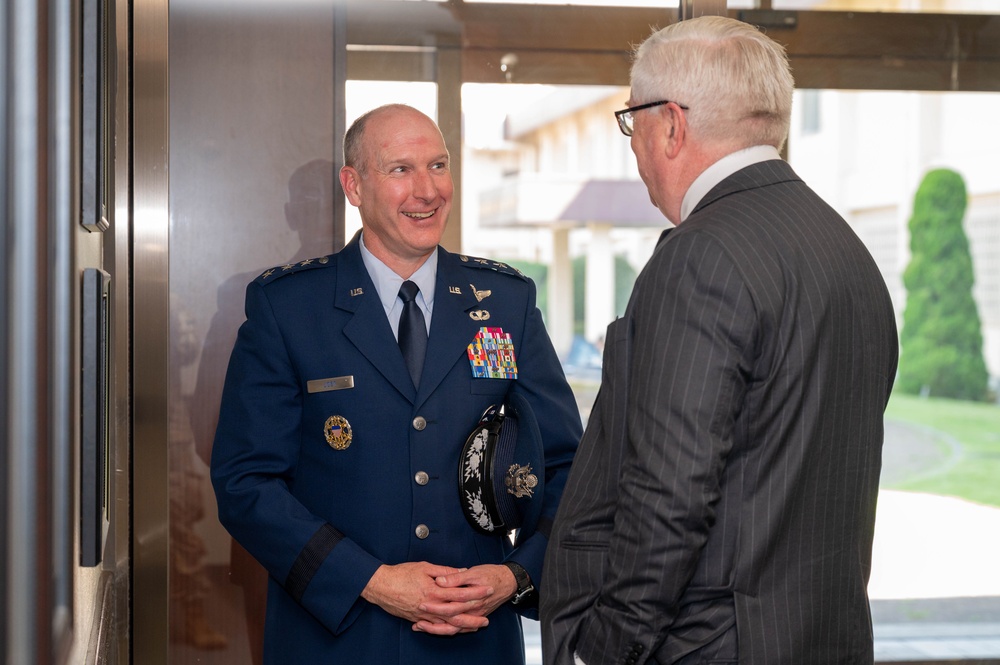 Ambassador Glass Visits U.S. Forces Japan