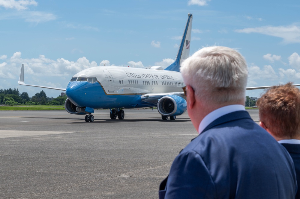 AMB Glass Visits Yokota