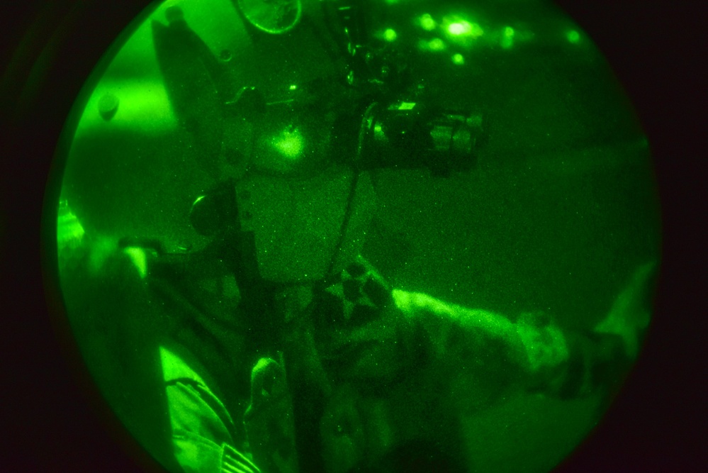 Soldiers assigned to the 2nd Combat Aviation Brigade conduct medevac training.