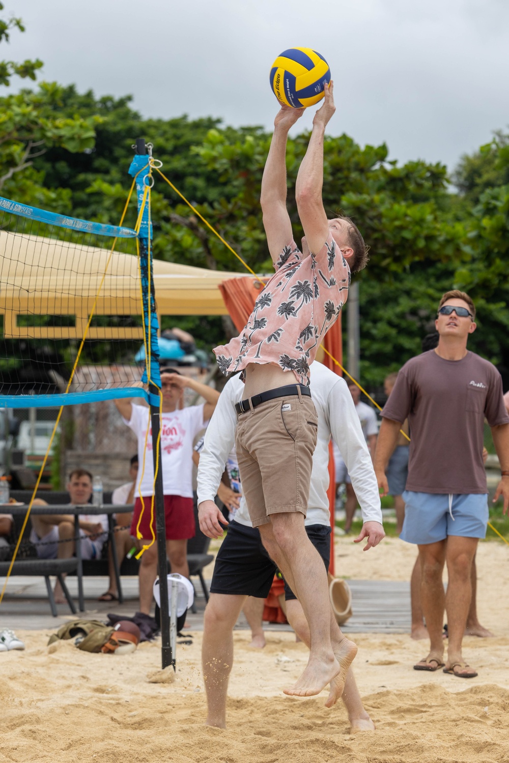 3d Intelligence Battalion Marines participate in beach bash