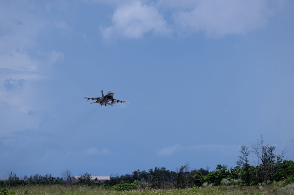 U.S. D.C. Air National Guard F-16 Fighting Falcons assigned to the 121st Fighter Squadron, Joint Base Andrews, Maryland, participate in exercise Resolute Force Pacific