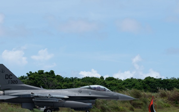 U.S. D.C. Air National Guard F-16 Fighting Falcons assigned to the 121st Fighter Squadron, Joint Base Andrews, Maryland, participate in exercise Resolute Force Pacific