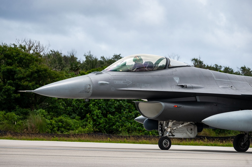 U.S. D.C. Air National Guard F-16 Fighting Falcons assigned to the 121st Fighter Squadron, Joint Base Andrews, Maryland, participate in exercise Resolute Force Pacific