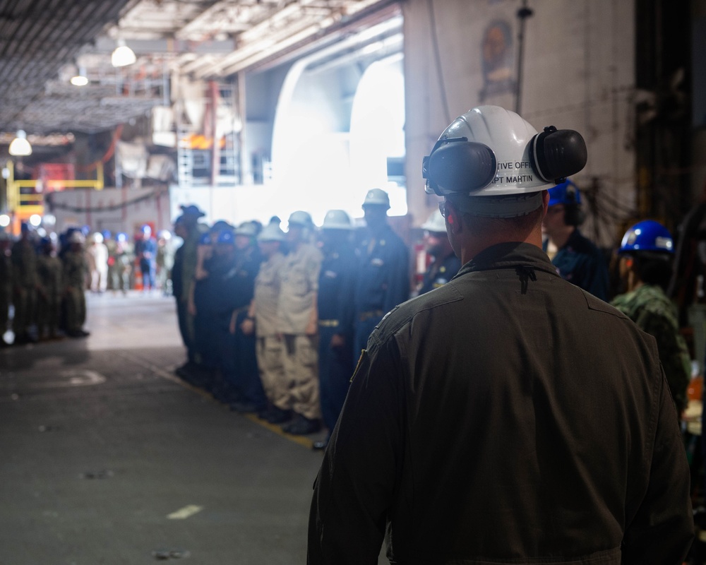 USS John C. Stennis (CVN 74) Rings Off XO