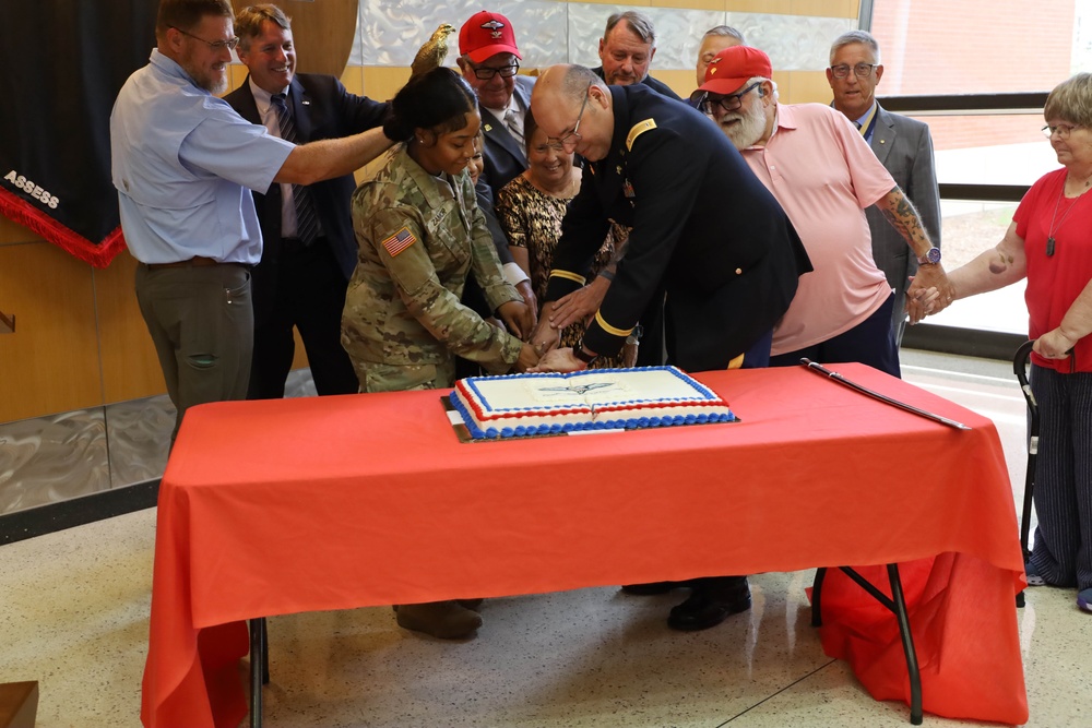Retired loadmaster first AF inductee into Rigger Hall of Fame