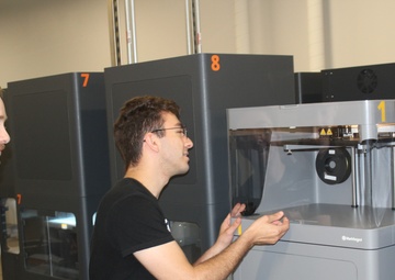 Submariners Receive Accelerated Training in Defense Manufacturing