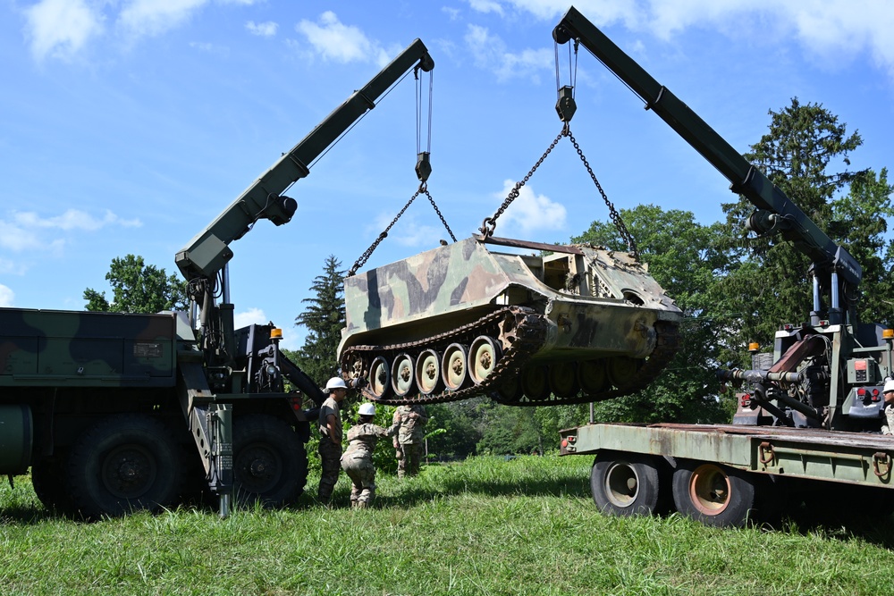 New Jersey National Guard Vehicle Recovery Training