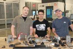 Submariners Receive Accelerated Training in Defense Manufacturing