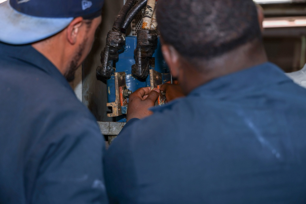 AC Maintenance Aboard USNS Comfort