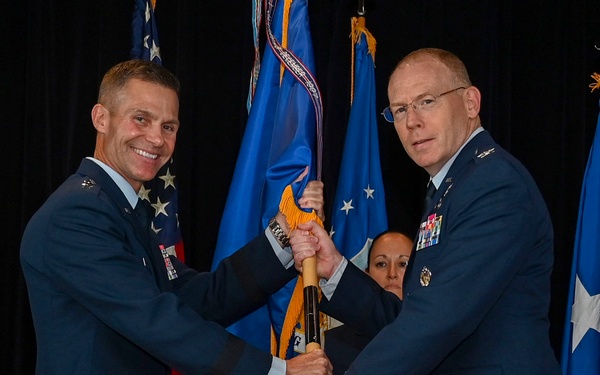 70th ISRW welcomes new commander