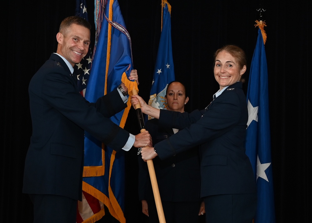 70th ISRW welcomes new commander