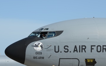 KC-135s at the 185th ARW