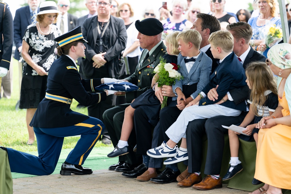 Military Funeral Honors with Escort are Conducted for U.S. Army Retired Col. Rose Marie Edinger in Section 75