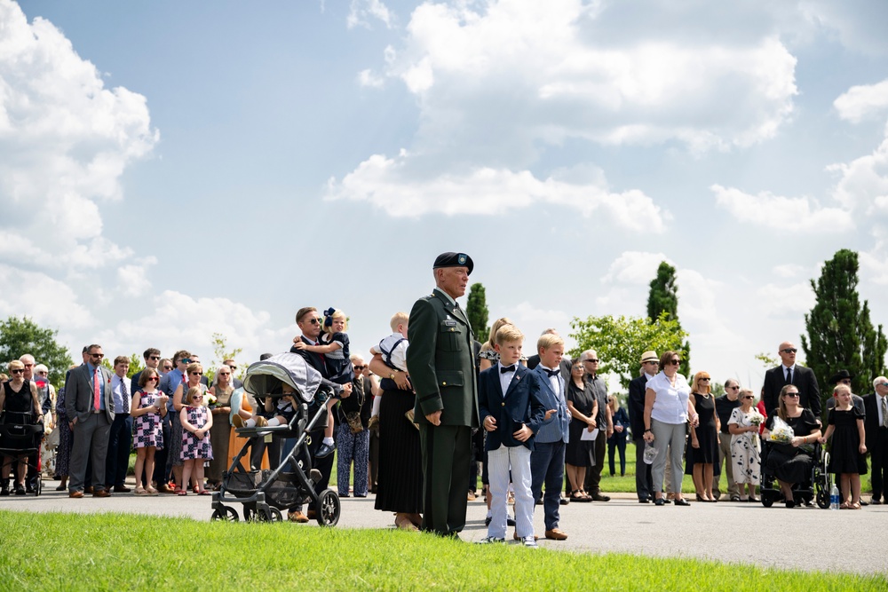 Military Funeral Honors with Escort are Conducted for U.S. Army Retired Col. Rose Marie Edinger in Section 75