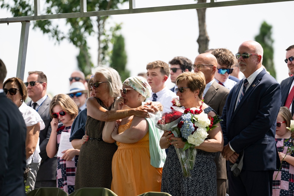 Military Funeral Honors with Escort are Conducted for U.S. Army Retired Col. Rose Marie Edinger in Section 75