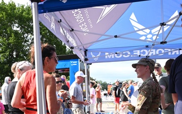 Air Force presence shines at RAGBRAI 2025