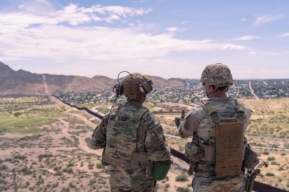 Commanding General of III Corps visits JTF-SB