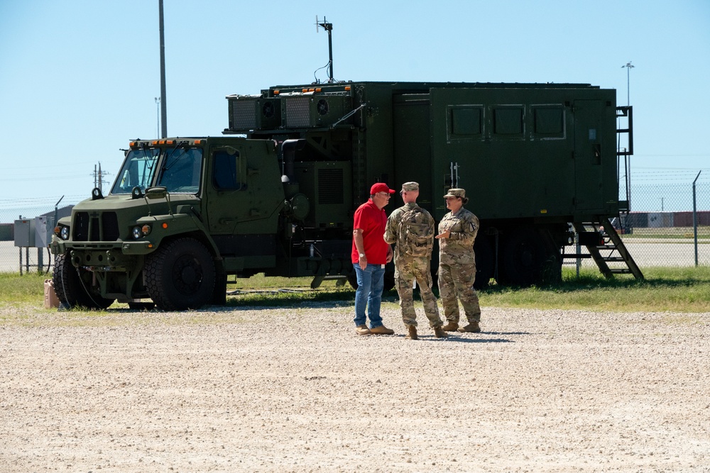1st Cavalry Division command post modernization