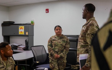 Army Materiel Command visits the First Team