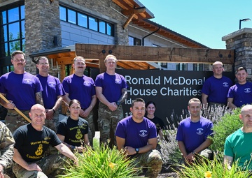 Guard Warrant Officer Candidates Strengthen Community Ties Through Service