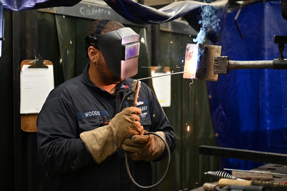 SMAW&quot; Shielded Metal Arc Welding lab