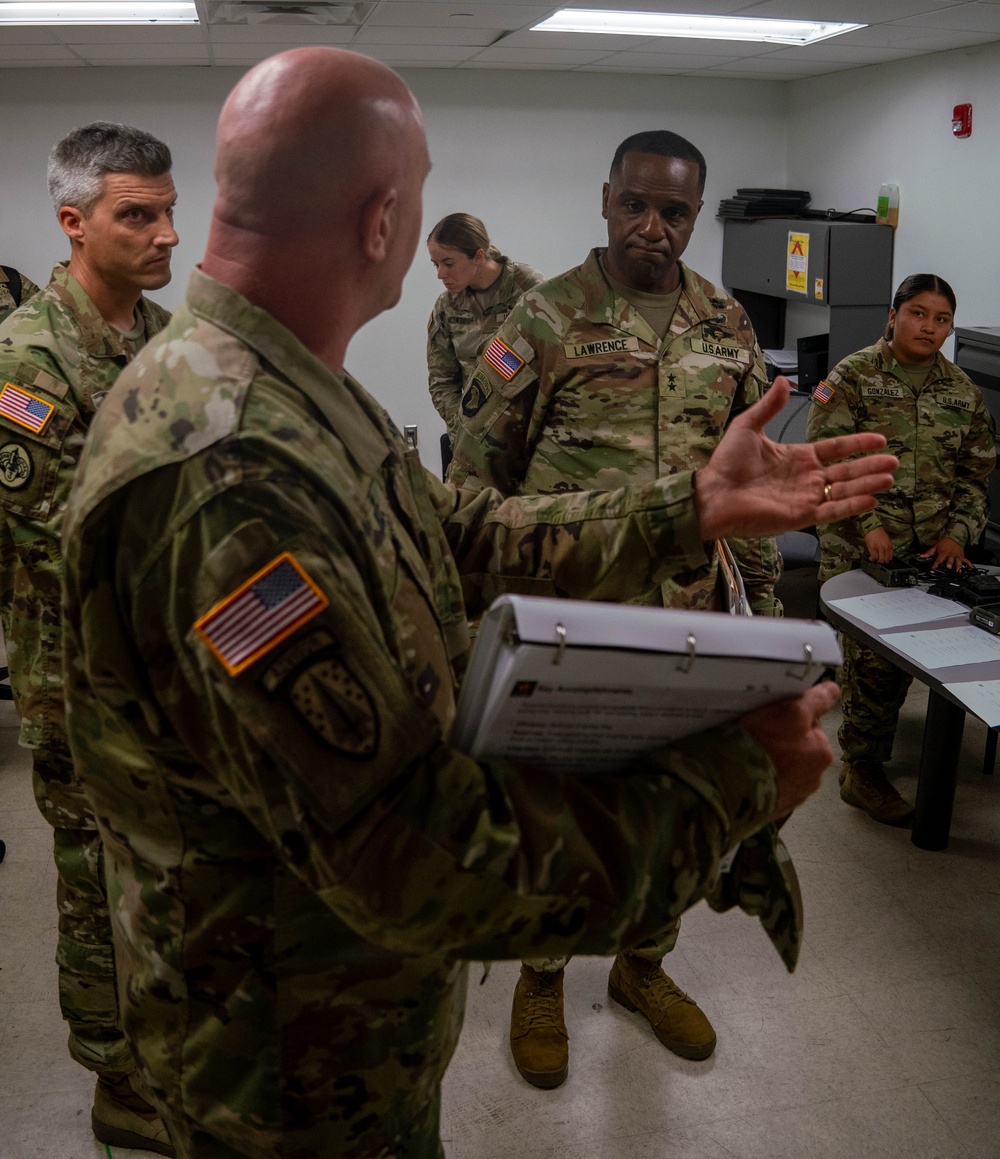 Army Materiel Command visits the First Team