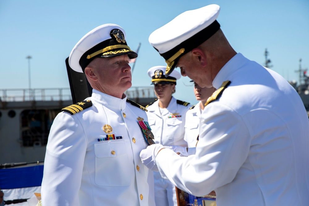 USS Spruance holds change of command ceremony