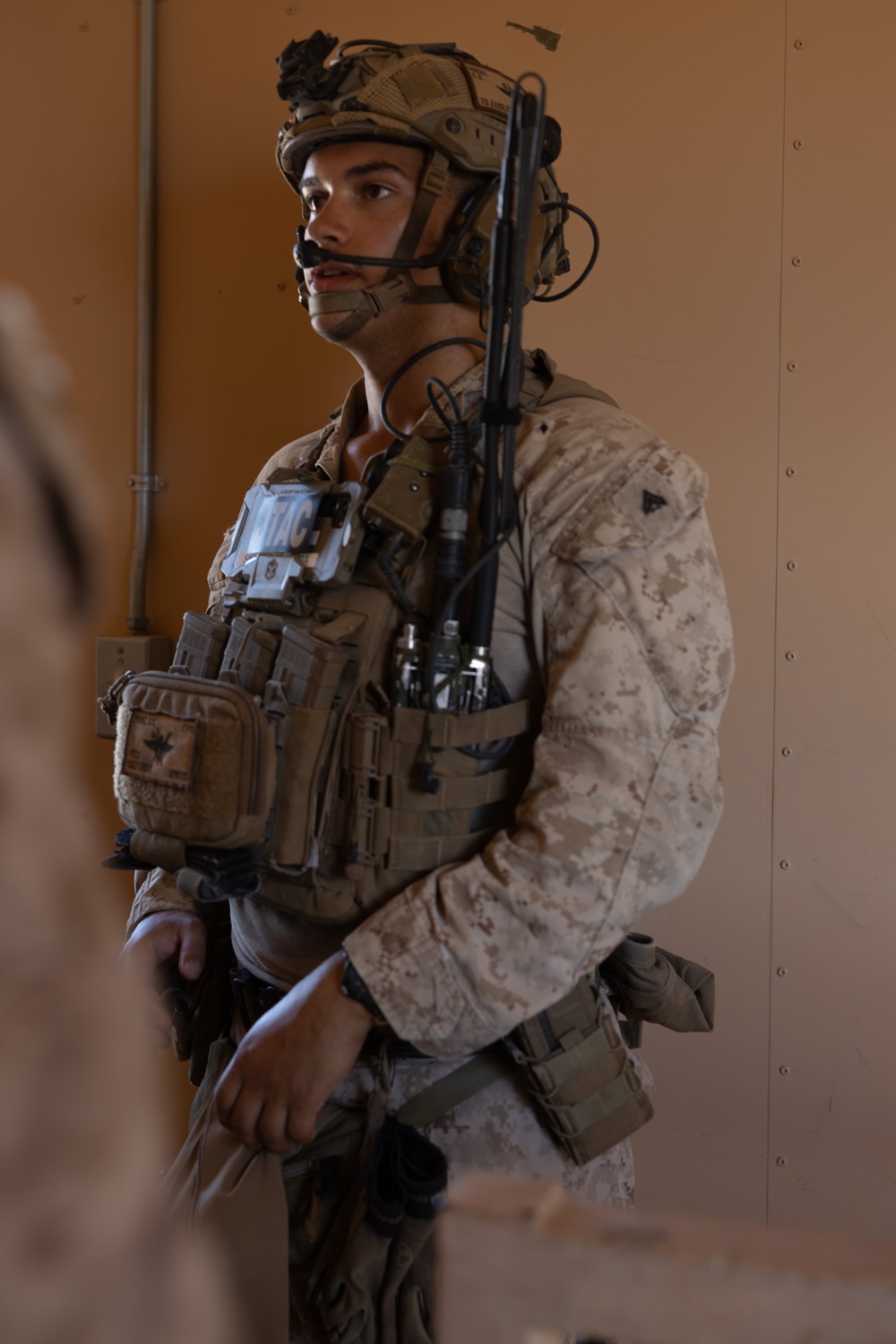 2nd MARDIV Marines participate in Electromagnetic Warfare during ITX 4-25