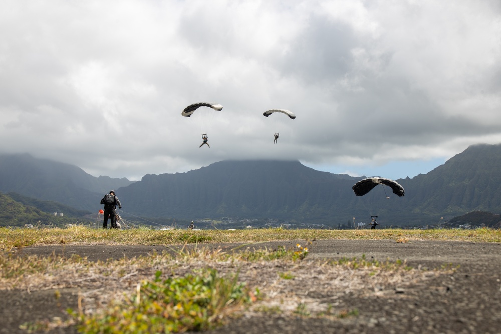 Freefalling: U.S. Army Special Forces Service Members Conduct Parachute Operations On MCBH