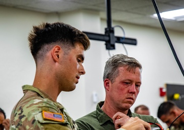 Secretary of the Army visits 25th Infantry Division