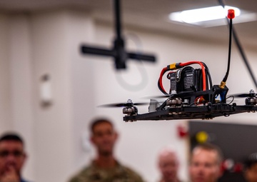 Secretary of the Army visits 25th Infantry Division