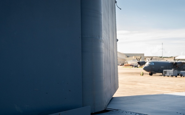 MC-130J Finlets